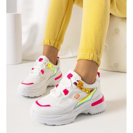 Vita och rosa sneakers med Going holografiska inlägg 1
