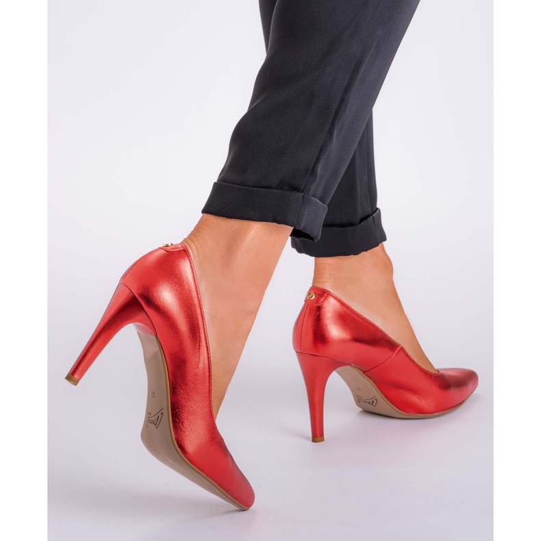 Marco Shoes Röda 0500P dubbar i en blank färg 2