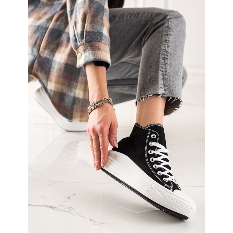 Trendiga sneakers på plattformen svart 1