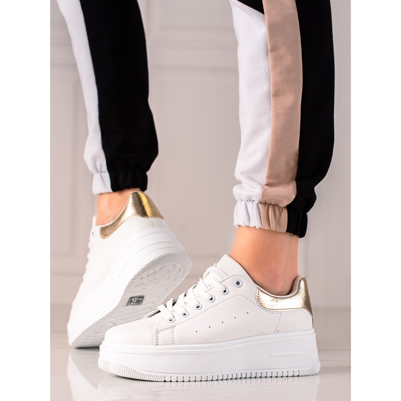 Fashion Trendiga sneakers på plattformen vit gyllene 1
