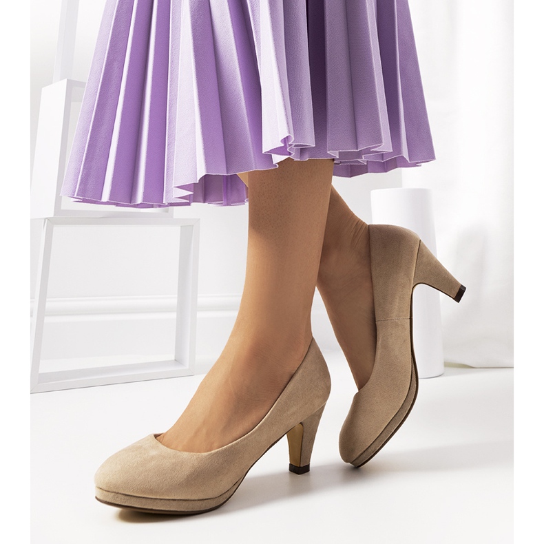 Beige Alves dampumps 1