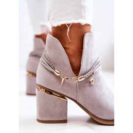 PS1 Inessa Grå Cowboystövlar i mocka med ränder 1