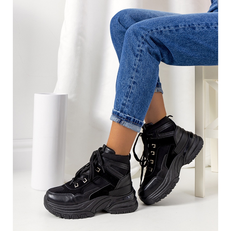 Svarta sneakers från Muncy 1