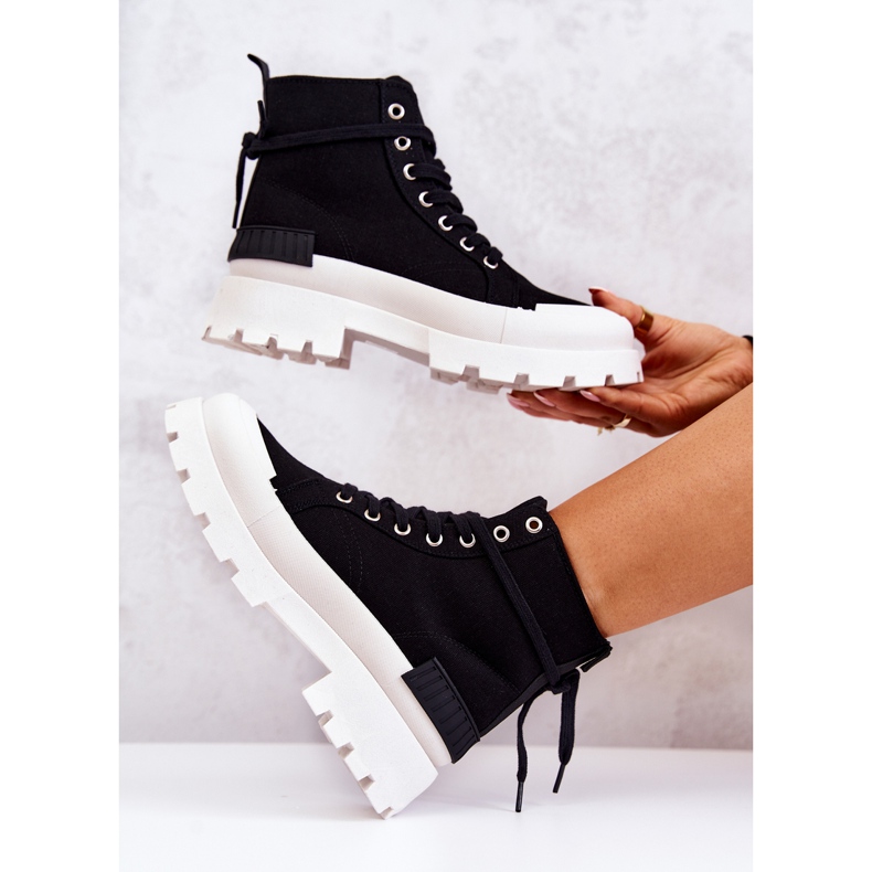 PS1 Faithfull knutna svarta stövlar 1