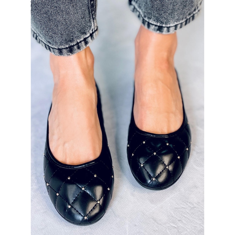 Mesto Svarta ballerinor 1