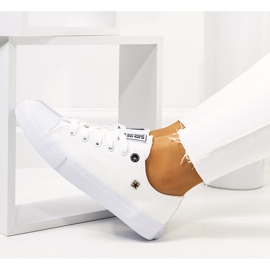 Vita sneakers för kvinnor Big Star AA274010 1