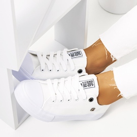 Vita sneakers för kvinnor Big Star AA274010 2