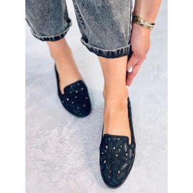 Ragna Svarta genombrutna ballerinor 1