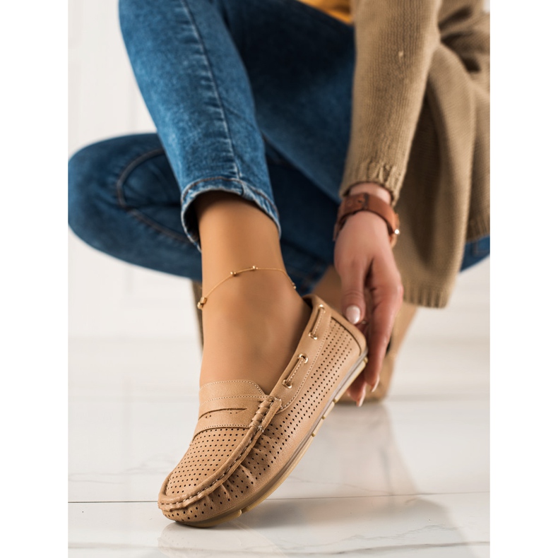 Primavera Bekväma genombrutna loafers beige 1