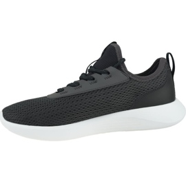 Under Armour W Skylar 2 W 3022582-100 svart 1