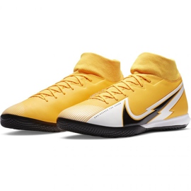 Nike Mercurial Superfly 7 Academy Ic AT7975 801 fotbollsskor gul gula färger 1