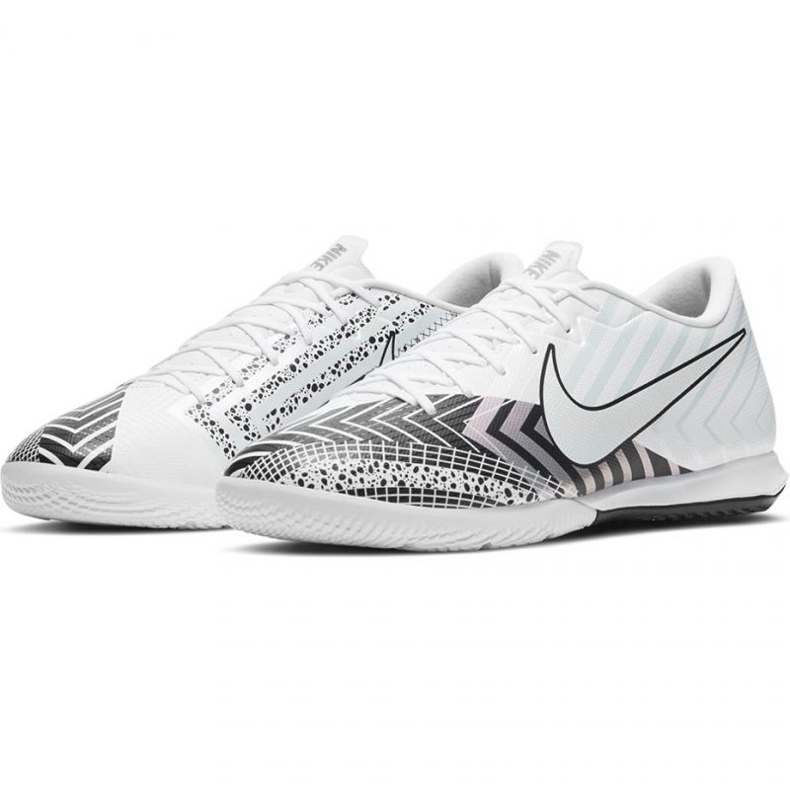 Nike Mercurial Vapor 13 Academy Mds Ic M CJ1300 110 fotbollsskor vit vit 1