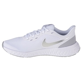 Nike Revolution 5 W BQ3207-100 vit 1