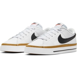 Nike Court Legacy Shoe W CU4149 102 vit 1