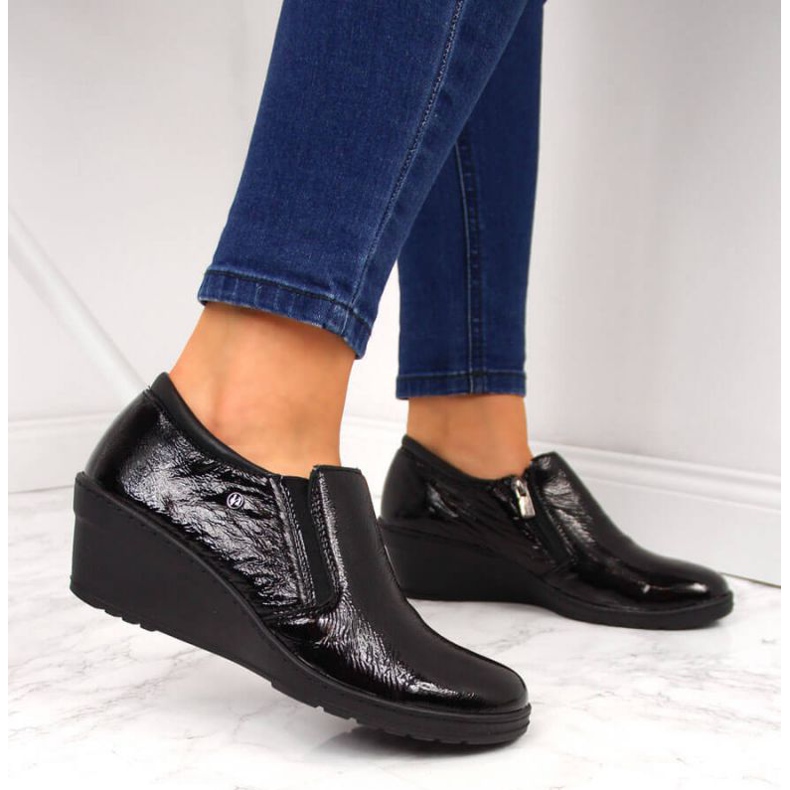 Lackade läderskor Helios W 389 svart 2