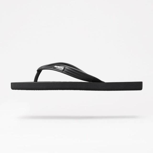 Kubota M KUB10 pool tofflor svart vit 1