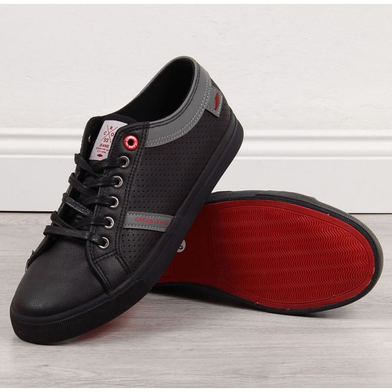 Låg eko läder sneakers Cross Jeans M II1R4004C svart 1
