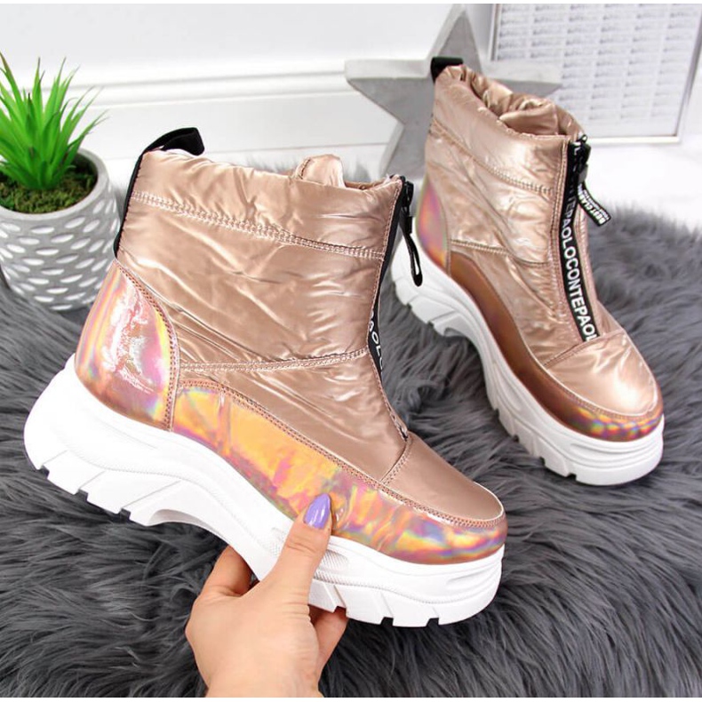 Snöskor på Vinceza W JAN46C holo -plattformen gyllene 1