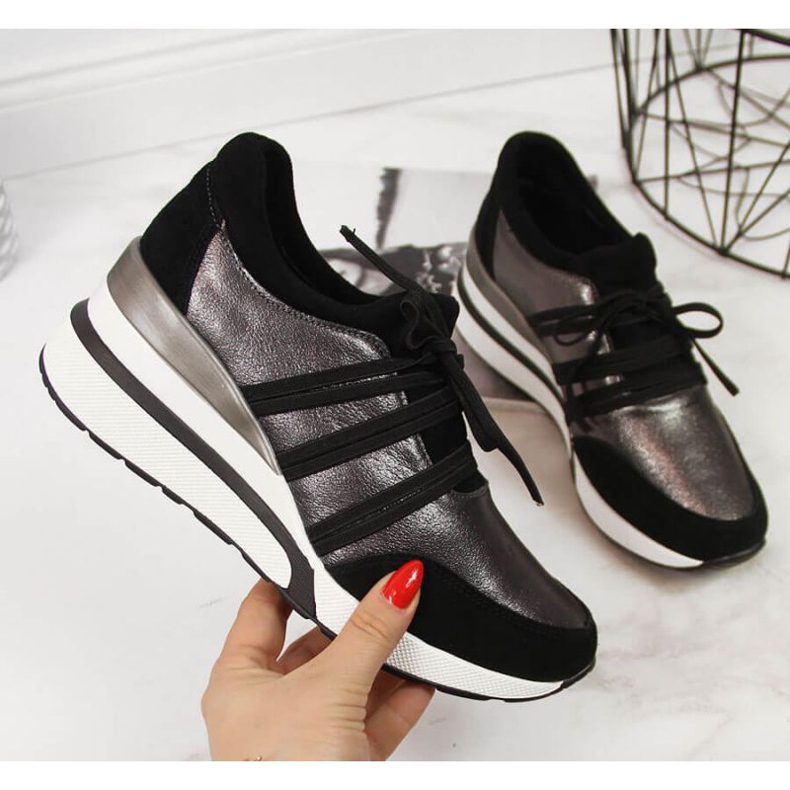 Läderskor på kil T.Sokolski W SCA139 silver svart silver- 1