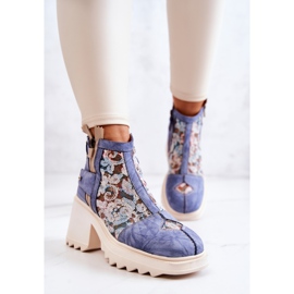 Läderstövlar på en massiv stolpe Maciejka Blue 05325-06 blå 1