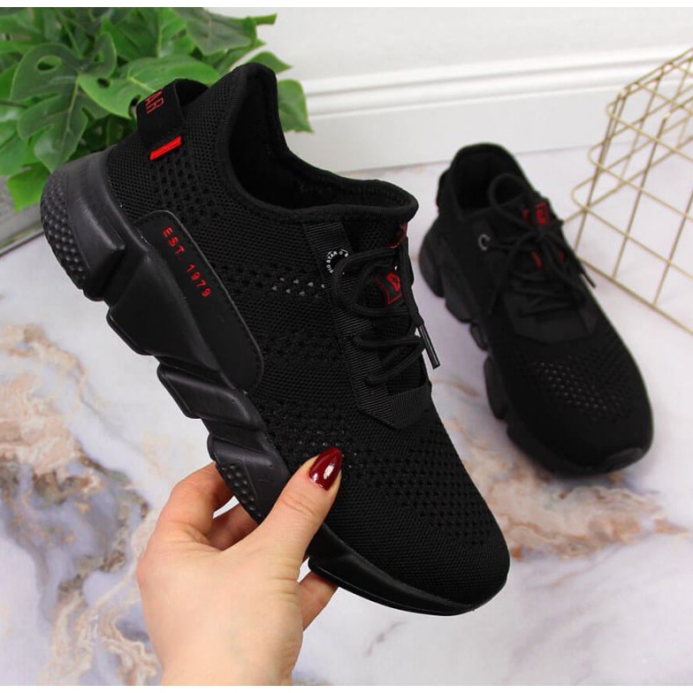 Textila sportskor Big Star W JJ274273 svart 1