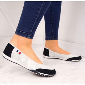 Genombrutna ballerinor i läder Filippo W PAW198A vit 2