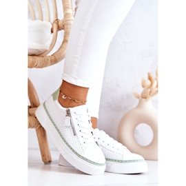 FB2 Sportskor på den vita och gröna Louisa-plattformen 2