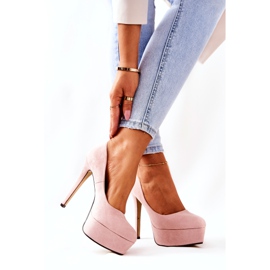 WS1 Klassiska höga klackar i mocka på en beige dum plattform 3