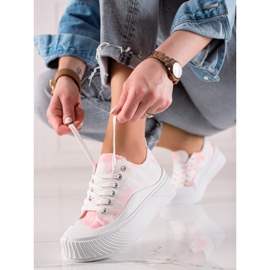 Seastar Fashionabla Sneakers På En Bred Plattform vit 1