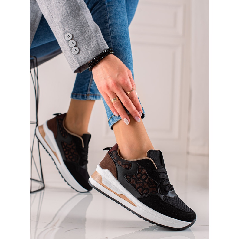 TRENDI Snygga sneakers på plattformen brun svart 2