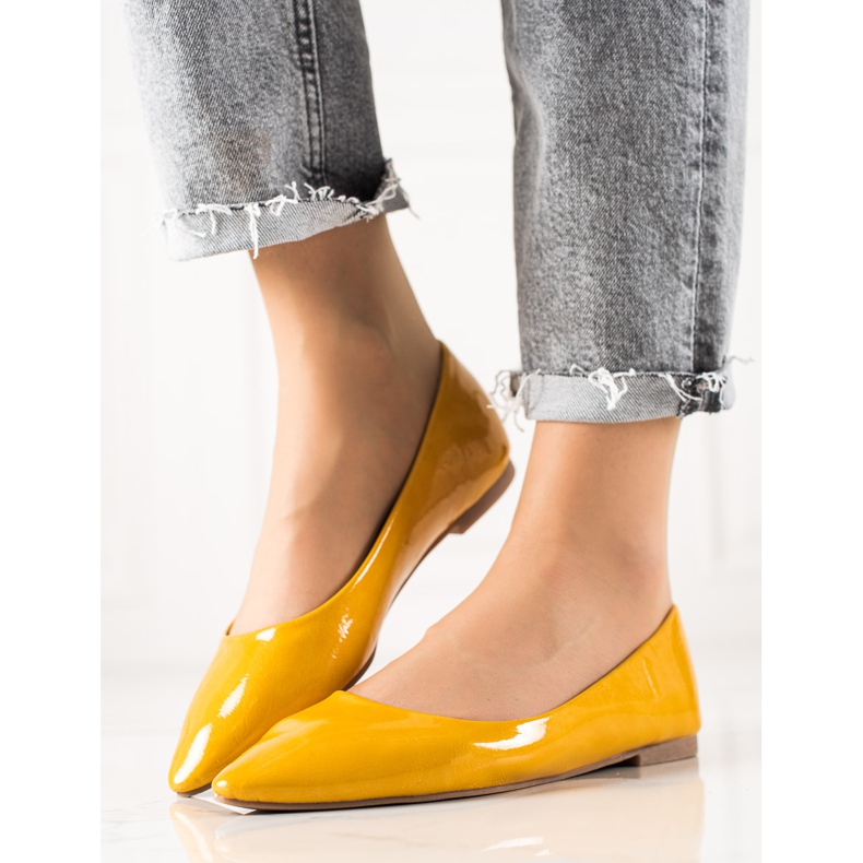 Encor Lackad Ballerina I Spitz gul 1