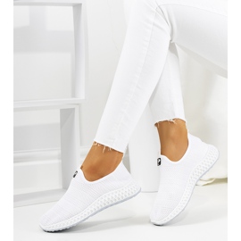 Katy vita slip-on sportskor 1