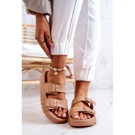 PS1 Gummitofflor på den mörkbeige Westie-plattformen 1