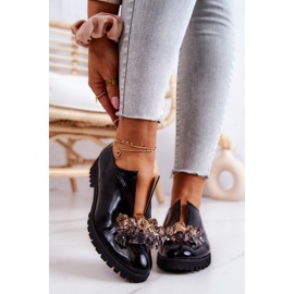 PA2 Eleganta läderskor med svart Cindy-dekoration 1