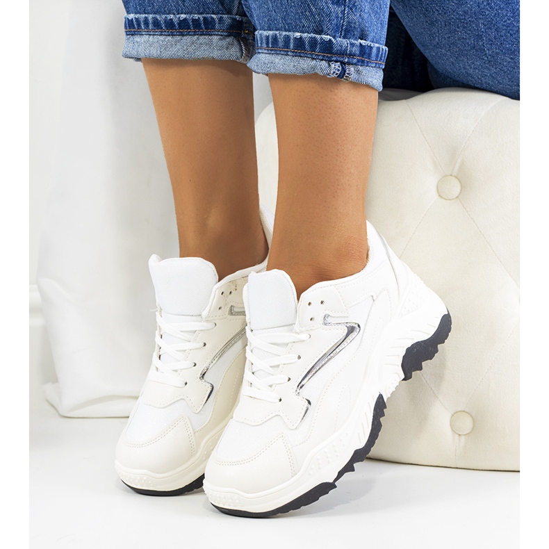 Badillo glänsande vita sneakers silver- 1