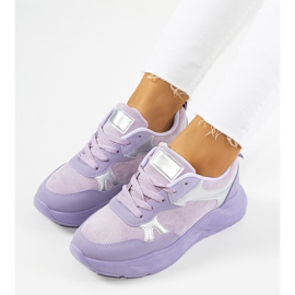 Lila sneakers med silverdetaljer från Davis purpur 1