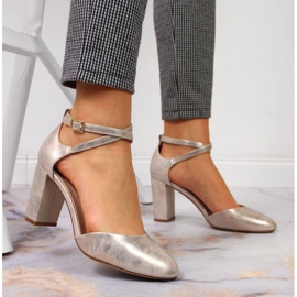 Sandaler på stolpen av Sergio Leone W SK364A guld gyllene 2