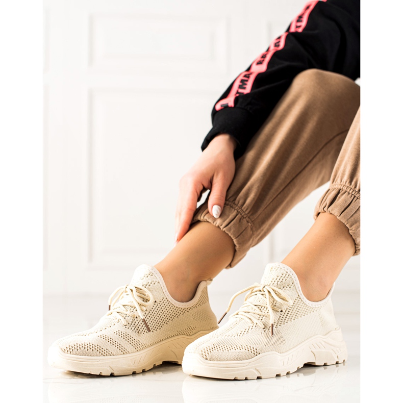 Bestelle Ljusbeige sneakers 1