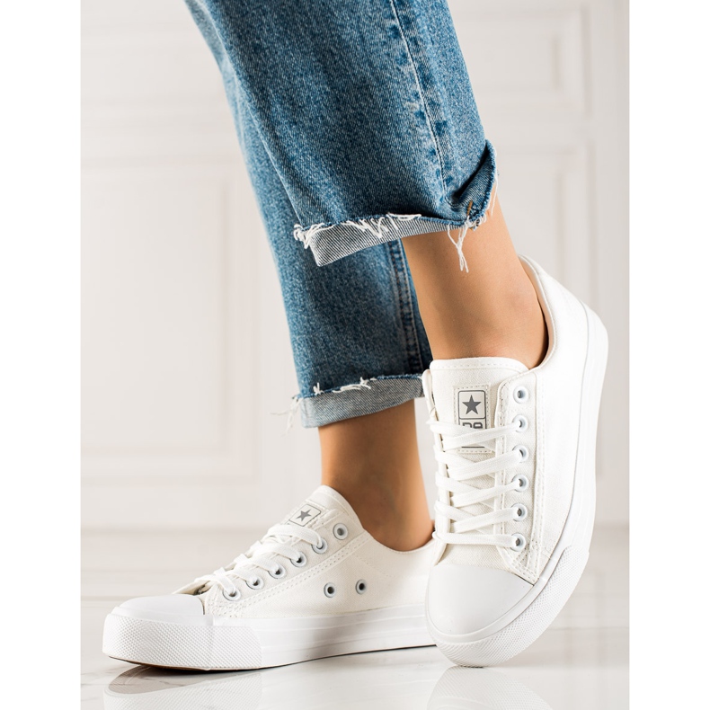 Evento Klassiska vita sneakers 2