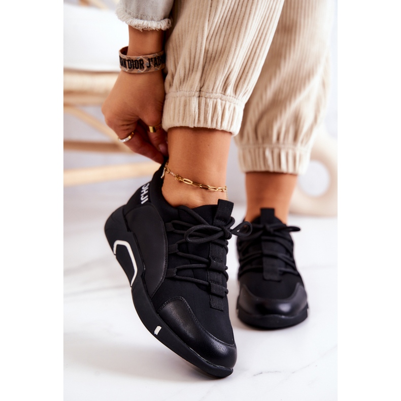 Vinceza Sportskor Sneakers Slip-on Svart Marvene 1