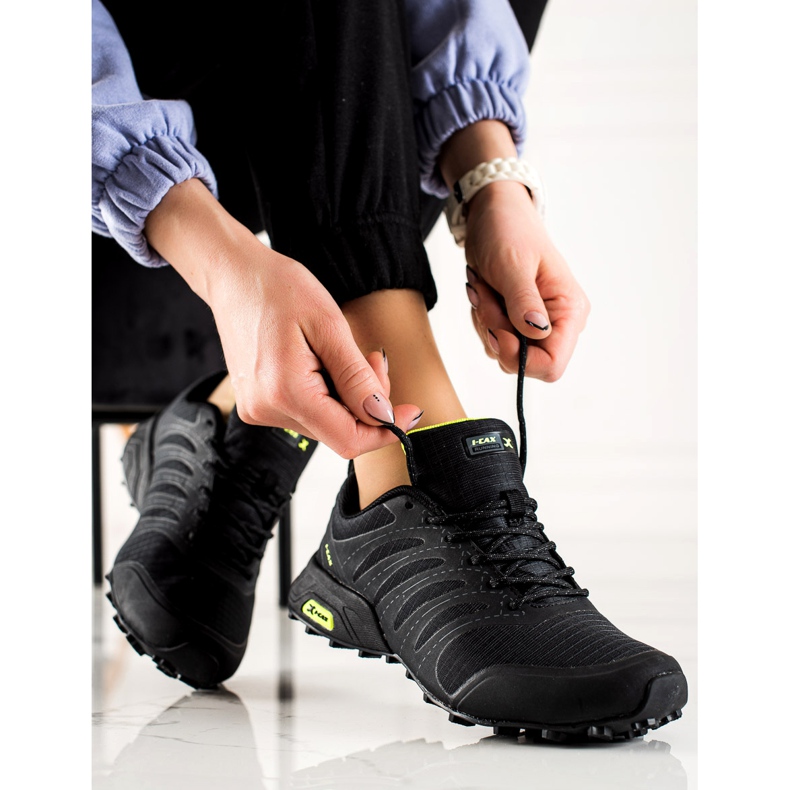 TRENDI Bekväma vandringsskor svart 1