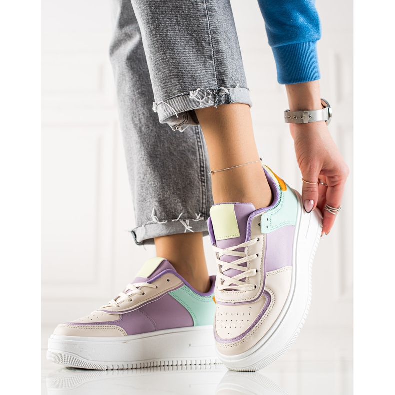 TRENDI Fashionabla Sneakers På En Bred Plattform beige mångfärgad 1