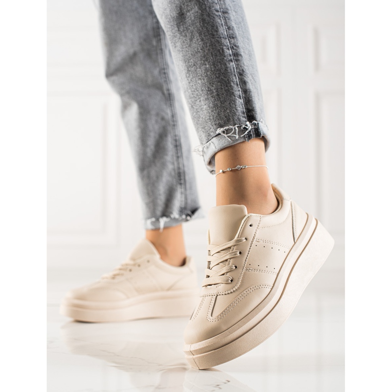 TRENDI Bekväma beige sneakers 1