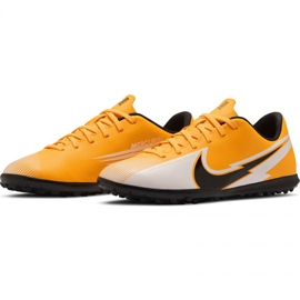 Nike Mercurial Vapor 13 Club Tf Jr AT8177 801 fotbollsskor mångfärgad gul 1