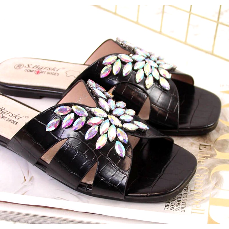 Svarta tofflor med stenar S. Bararski W OLI104 4