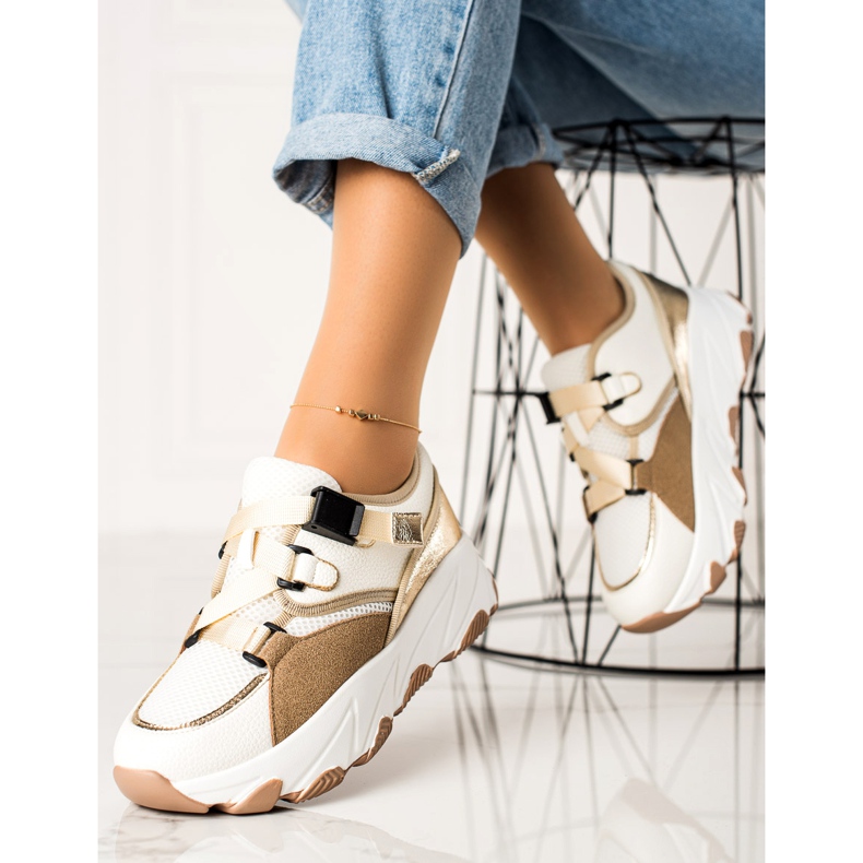 W. Potocki Sneakers Med Ett Potocki-spänne beige vit gyllene 1