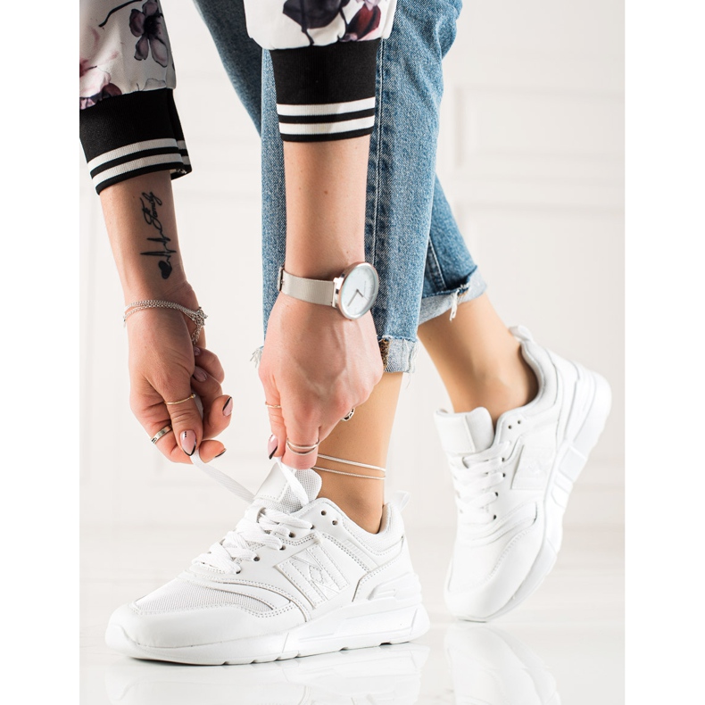 TRENDI Casual sportskor vit 1
