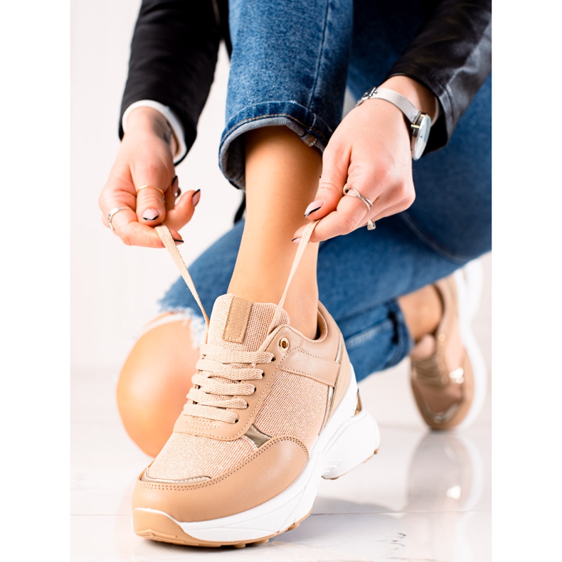 Diamantique Snygga sneakers på plattformen beige 1