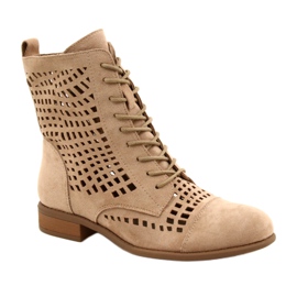 M.Daszyński Bundna genombrutna arbetare Daszyński SA142-33 beige 1