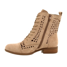 M.Daszyński Bundna genombrutna arbetare Daszyński SA142-33 beige 2